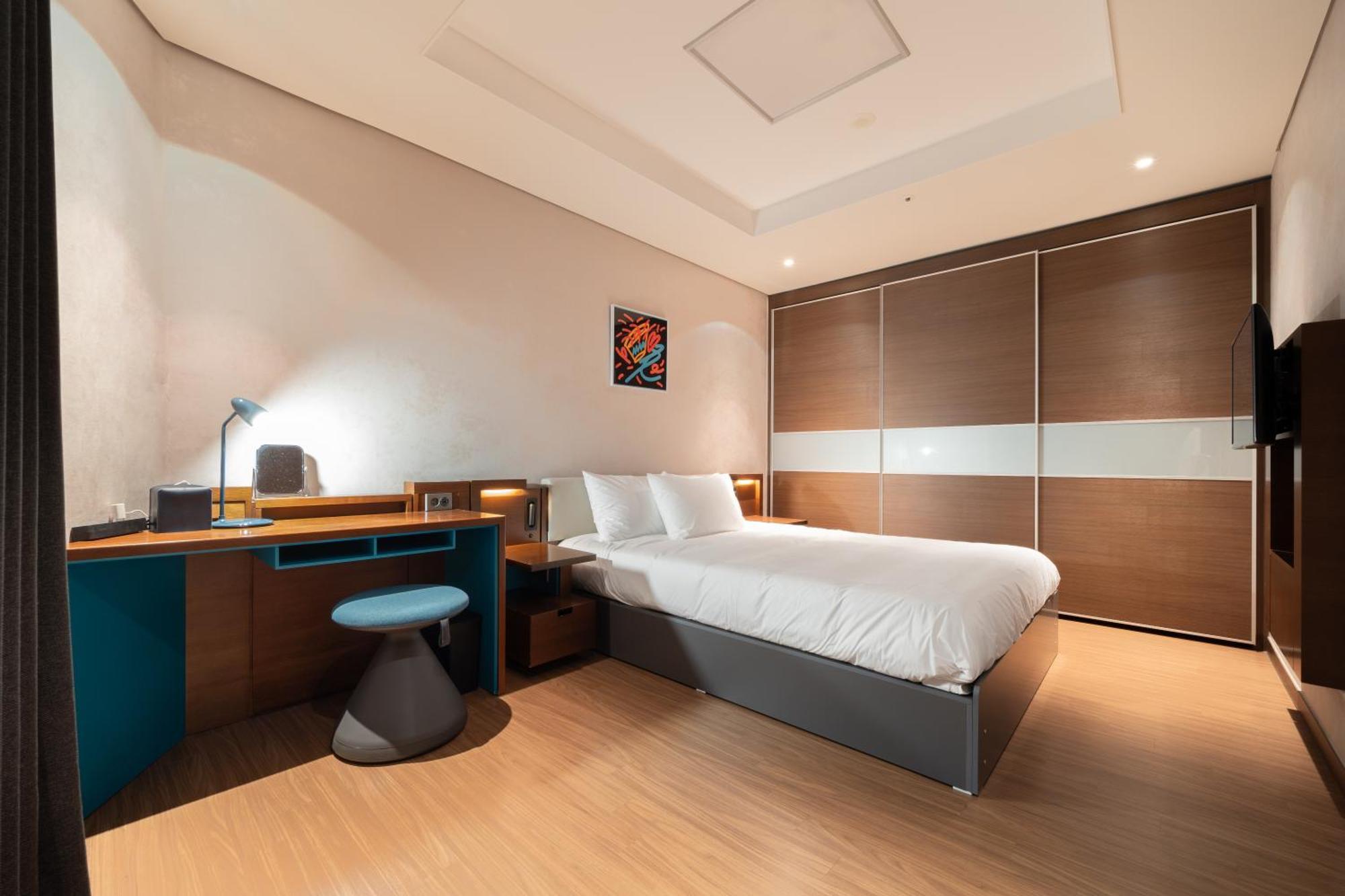 Urbanstay Haeundae Station Pusan Zewnętrze zdjęcie
