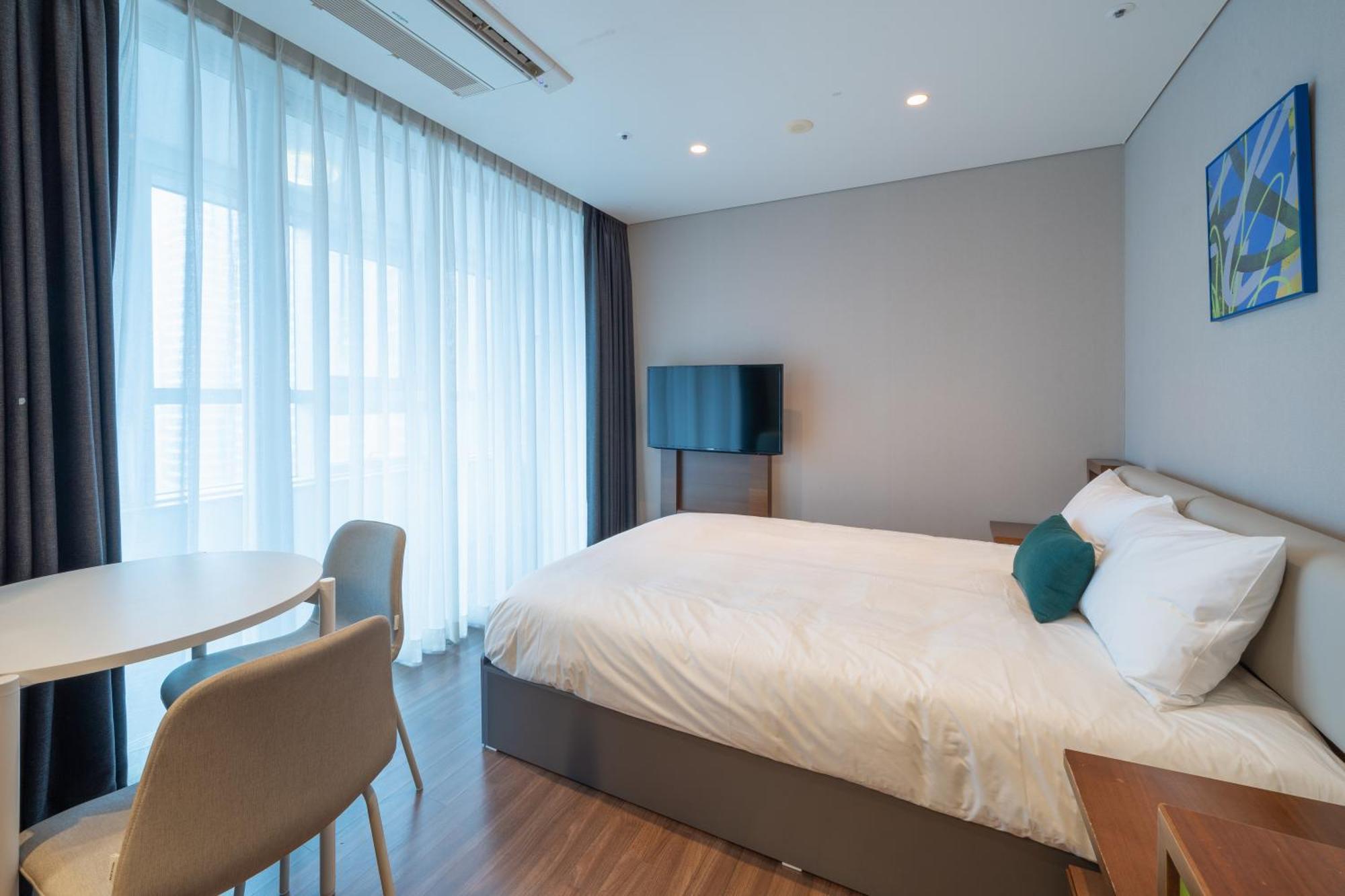 Urbanstay Haeundae Station Pusan Zewnętrze zdjęcie
