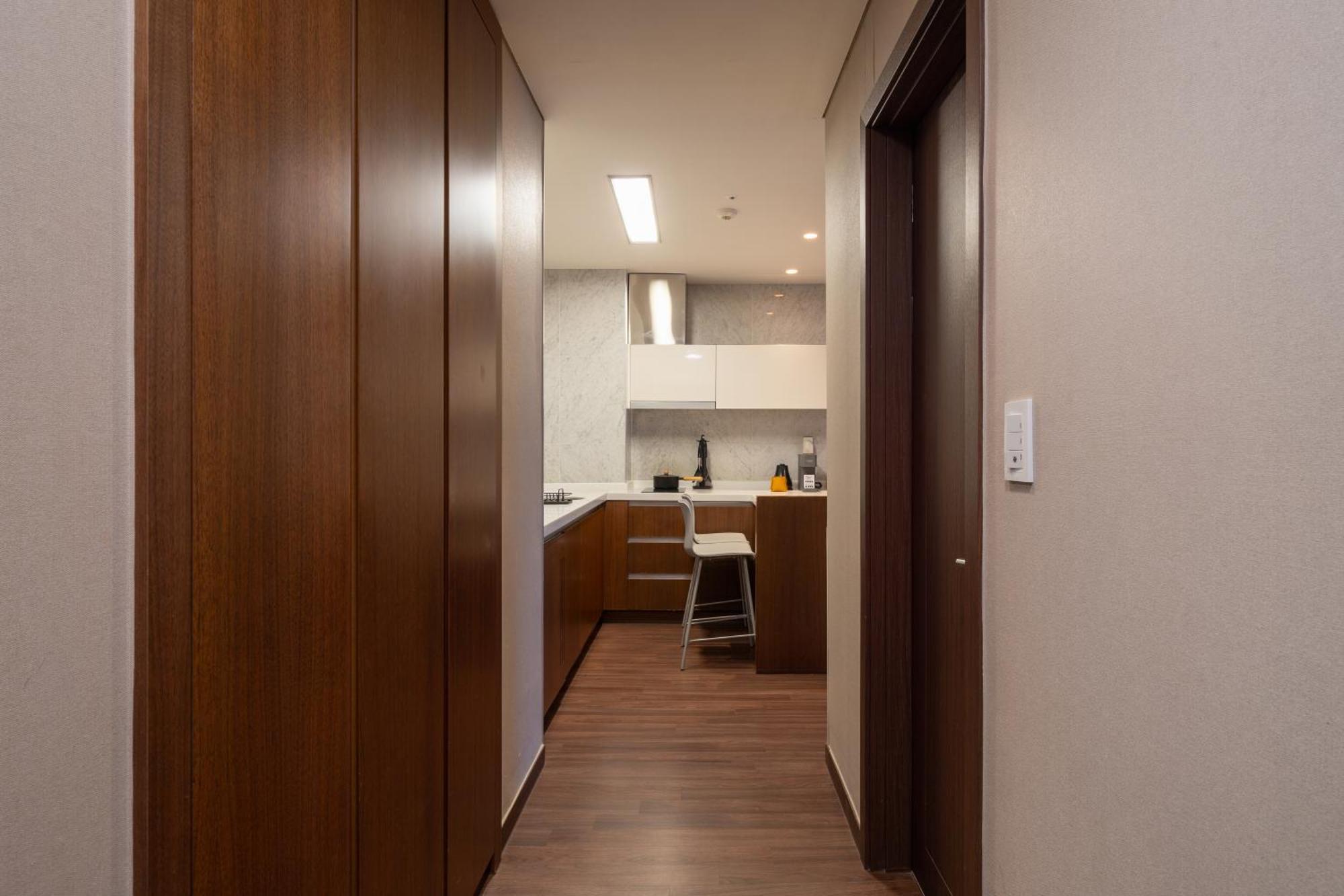 Urbanstay Haeundae Station Pusan Zewnętrze zdjęcie